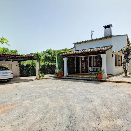 Sleeps 4 Pool Air Con Wifi Pollença
